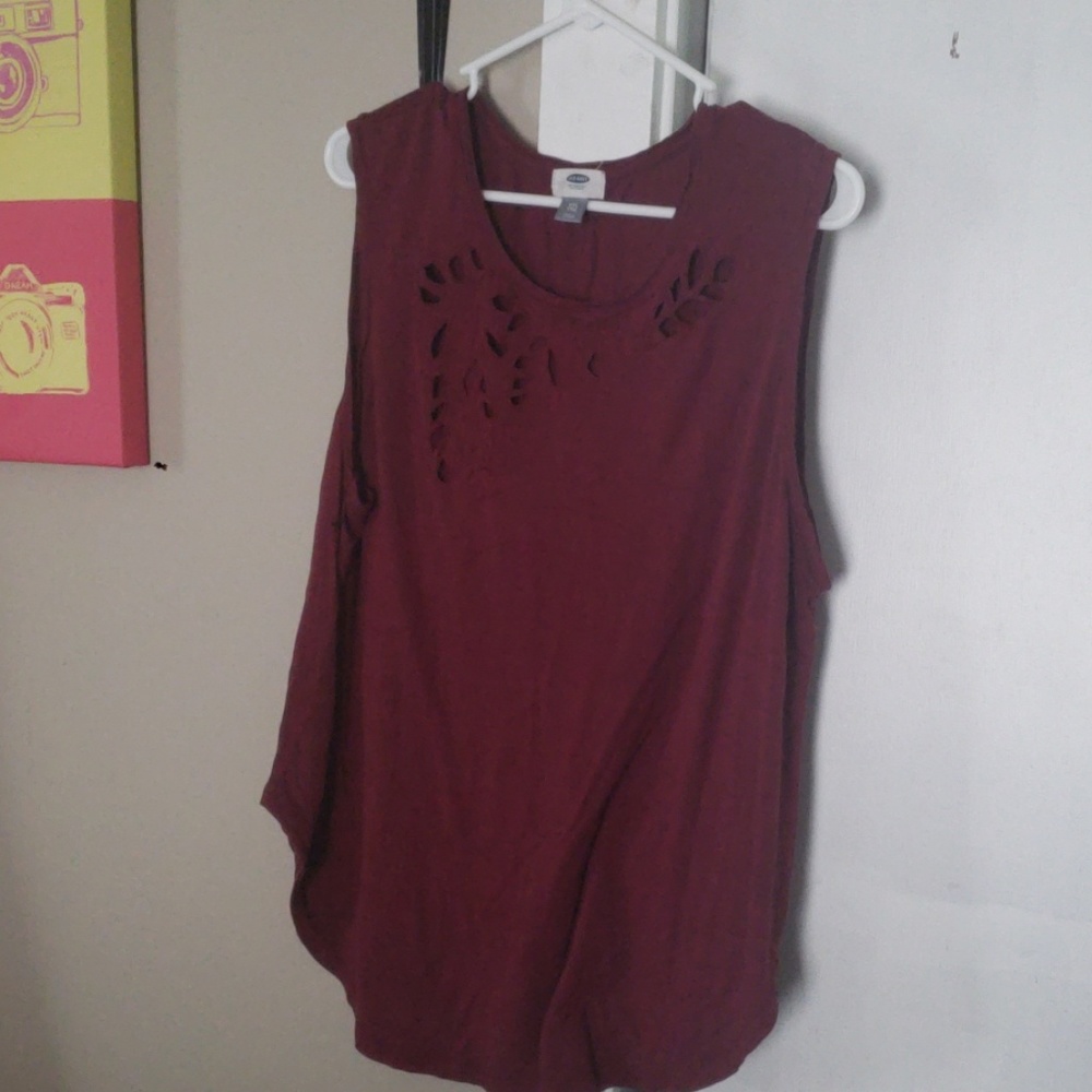Old Navy XXL Maroon tank top